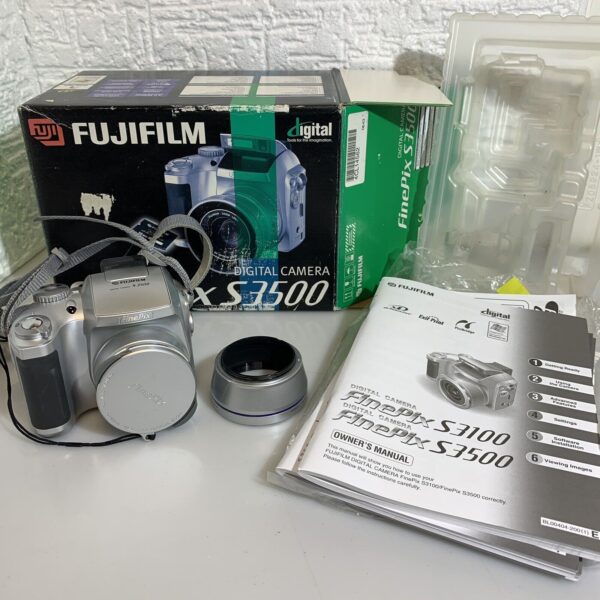 FOTOCAMERA Digitale Compatta Fujifilm Finepix S3500 con scatola funzionante