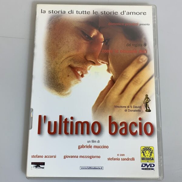 L'ultimo bacio Film in DVD con Stefano Accorsi di Gabriele Muccino - Medusa